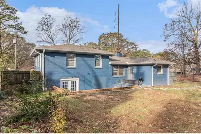 187 Hamilton E Holmes Drive, Atlanta, GA 30318 - Photo 27