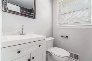 187 Hamilton E Holmes Dr, Atlanta, GA 30318 - Photo 19