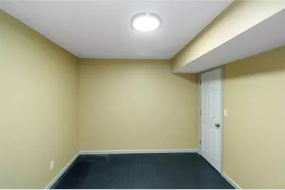 731 Bridgewood Court, Lithonia, GA 30058 - Photo 35