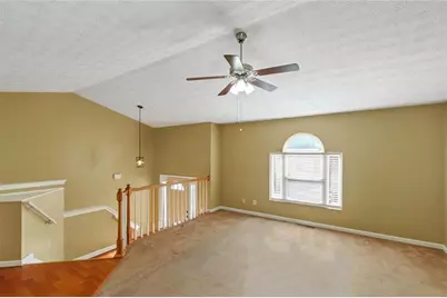 731 Bridgewood Court, Lithonia, GA 30058 - Photo 5