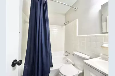 6496 Raymond Drive, Union City, GA 30291 - Photo 11