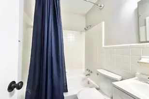 6496 Raymond Dr, Union City, GA 30291 - Photo 11