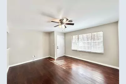 6496 Raymond Drive, Union City, GA 30291 - Photo 3