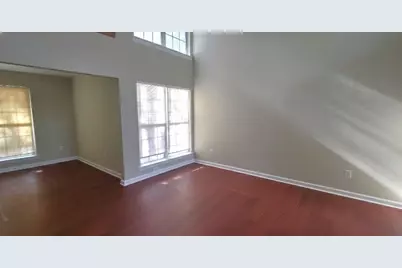 4915 Lakebrooke Run, Stone Mountain, GA 30087 - Photo 5