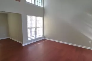 4915 Lakebrooke Run, Stone Mountain, GA 30087 - Photo 5