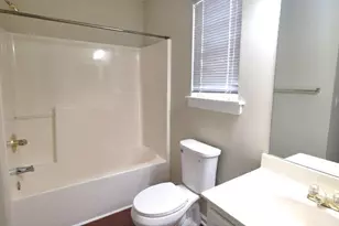 4915 Lakebrooke Run, Stone Mountain, GA 30087 - Photo 17