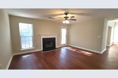 4915 Lakebrooke Run, Stone Mountain, GA 30087 - Photo 3