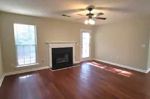 4915 Lakebrooke Run, Stone Mountain, GA 30087 - Photo 3