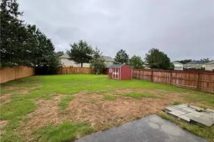 7381 Parkland Bend, Fairburn, GA 30213 - Photo 3