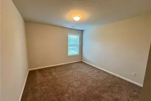 7381 Parkland Bend, Fairburn, GA 30213 - Photo 9