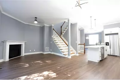 4871 Pinnacle Drive, Stone Mountain, GA 30088 - Photo 9