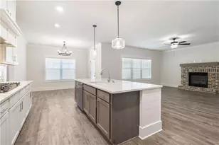 170 Weslyn Dr, Social Circle, GA 30025 - Photo 9
