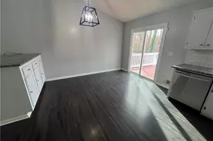 5568 Elderberry Ln, Flowery Branch, GA 30542 - Photo 5