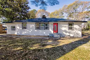 1215 Sheppard Pl, Stone Mountain, GA 30083 - Photo 1