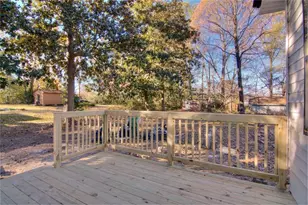 1215 Sheppard Pl, Stone Mountain, GA 30083 - Photo 21