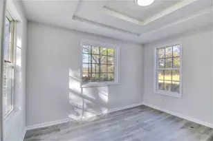 1215 Sheppard Pl, Stone Mountain, GA 30083 - Photo 11