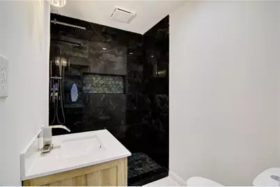 1215 Sheppard Place, Stone Mountain, GA 30083 - Photo 13