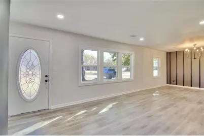 1215 Sheppard Place, Stone Mountain, GA 30083 - Photo 3