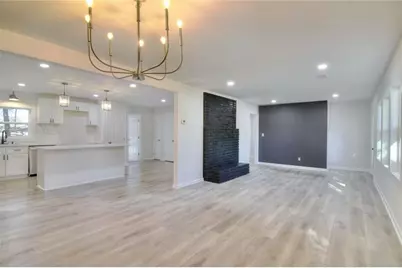 1215 Sheppard Place, Stone Mountain, GA 30083 - Photo 7