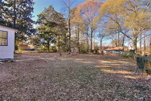 1215 Sheppard Pl, Stone Mountain, GA 30083 - Photo 23