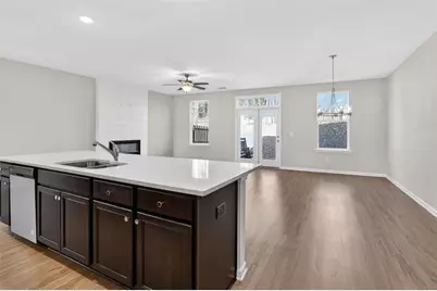 1127 Lucan Ln, Lawrenceville, GA 30043 - Photo 13