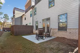 1127 Lucan Ln, Lawrenceville, GA 30043 - Photo 45