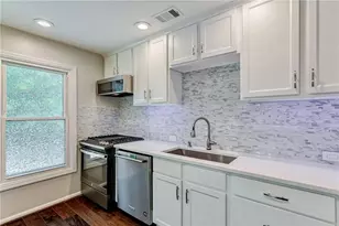 1 Plantation Dr NE, Atlanta, GA 30324 - Photo 13