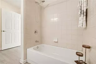 102 Cascade Park Dr, Atlanta, GA 30331 - Photo 23