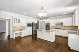 7880 Gable Dr, Douglasville, GA 30135 - Photo 13