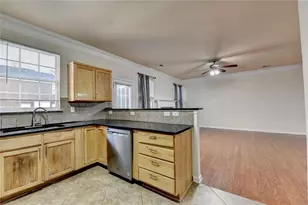 6202 Bellecliff Run, Tucker, GA 30084 - Photo 17