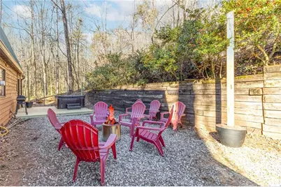 40 Kaceys Lane, Helen, GA 30545 - Photo 9