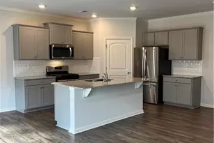 3134 Ellenton Dr, Lithia Springs, GA 30122 - Photo 5