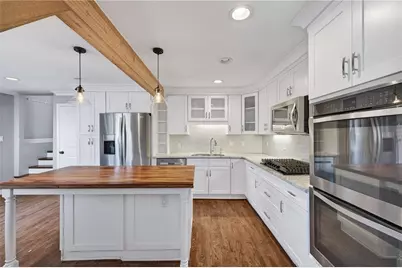 3053 Parkridge Drive NE, Atlanta, GA 30319 - Photo 3