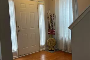 924 Tree Creek Blvd, Lawrenceville, GA 30043 - Photo 11