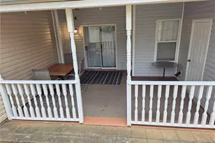 924 Tree Creek Blvd, Lawrenceville, GA 30043 - Photo 17