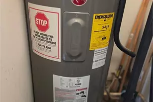 924 Tree Creek Blvd, Lawrenceville, GA 30043 - Photo 19