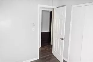 8154 Tudor Dr, Jonesboro, GA 30238 - Photo 9