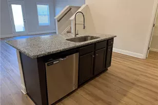 3772 Dover Run Ln, Loganville, GA 30052 - Photo 7