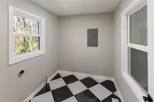 11 Cecil Dr, Marietta, GA 30068 - Photo 9