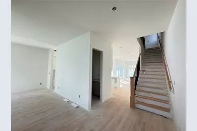 195 Haygood Avenue SE, Atlanta, GA 30315 - Photo 5