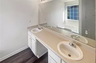 1246 Carriage Trace Cir, Stone Mountain, GA 30087 - Photo 25