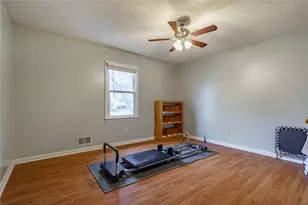 2810 Crystal Brooke Ln, Snellville, GA 30078 - Photo 9