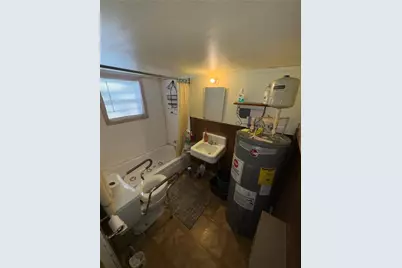 228 Rose Avenue, Woodbury, GA 30293 - Photo 11