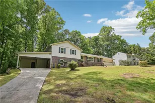 3431 Hickory View Dr NW, Marietta, GA 30064 - Photo 9