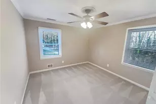 3431 Hickory View Dr NW, Marietta, GA 30064 - Photo 9