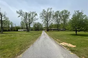 3633 Loganville Hwy, Loganville, GA 30052 - Photo 29