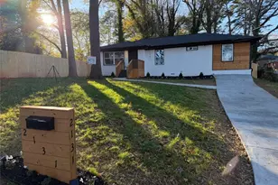 2131 Holly Hill Dr, Decatur, GA 30032 - Photo 1