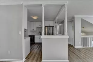 3357 Oak Dr, Snellville, GA 30078 - Photo 17