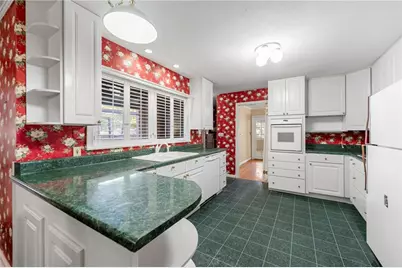 3013 Garden Lakes Boulevard NW, Rome, GA 30165 - Photo 15