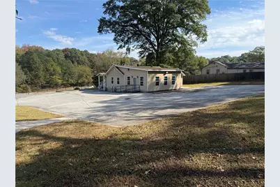 7483 Covington Highway, Lithonia, GA 30058 - Photo 3